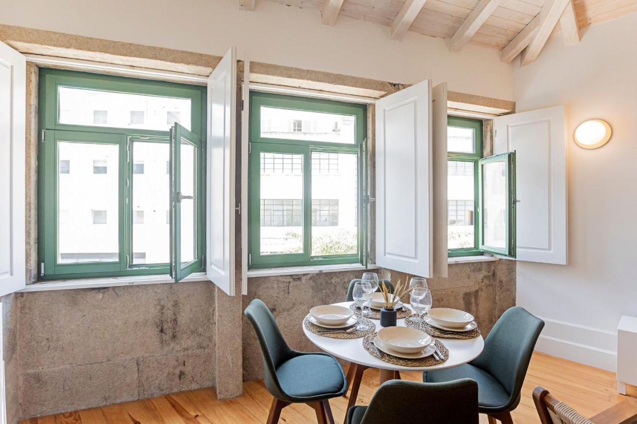 D. Joao IV Apartments By Lovelystay Porto Buitenkant foto